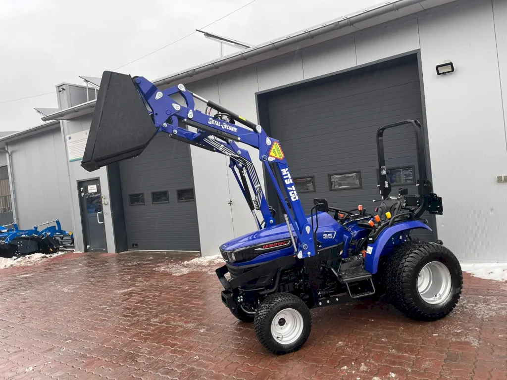 Ciągnik Rolniczy Farmtrac 35 4WD